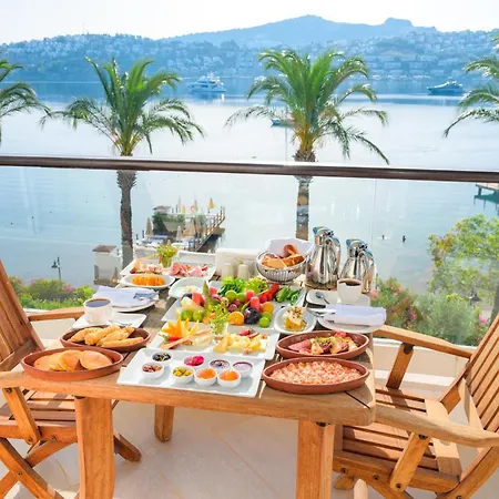 Baia Bodrum Resort 5*