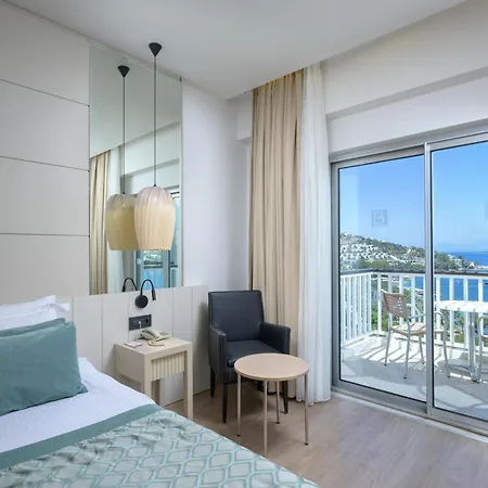 אתר נופש Baia Bodrum גונדוגן