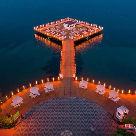 Üdülőközpont Baia Bodrum