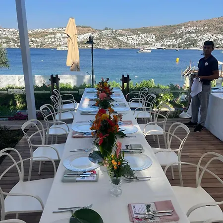 Resort Baia Bodrum 5*